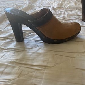 Tommy Hilfiger clog high heel
